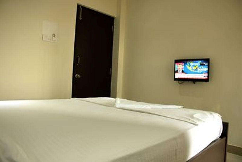 Hotel Star Msr Residency Perambalur Esterno foto